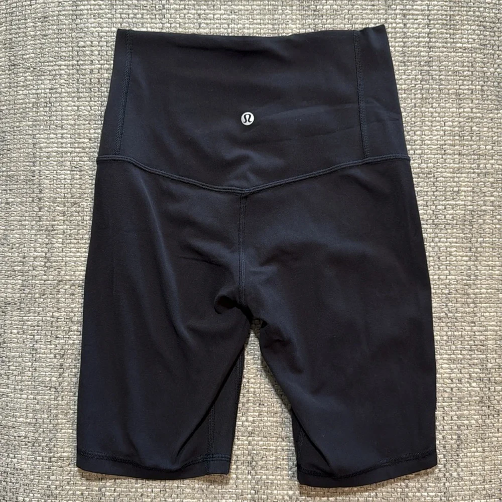 Lululemon Unlimit High Rise Biker‎ Shorts 8” Mesh Nulu Black sz4